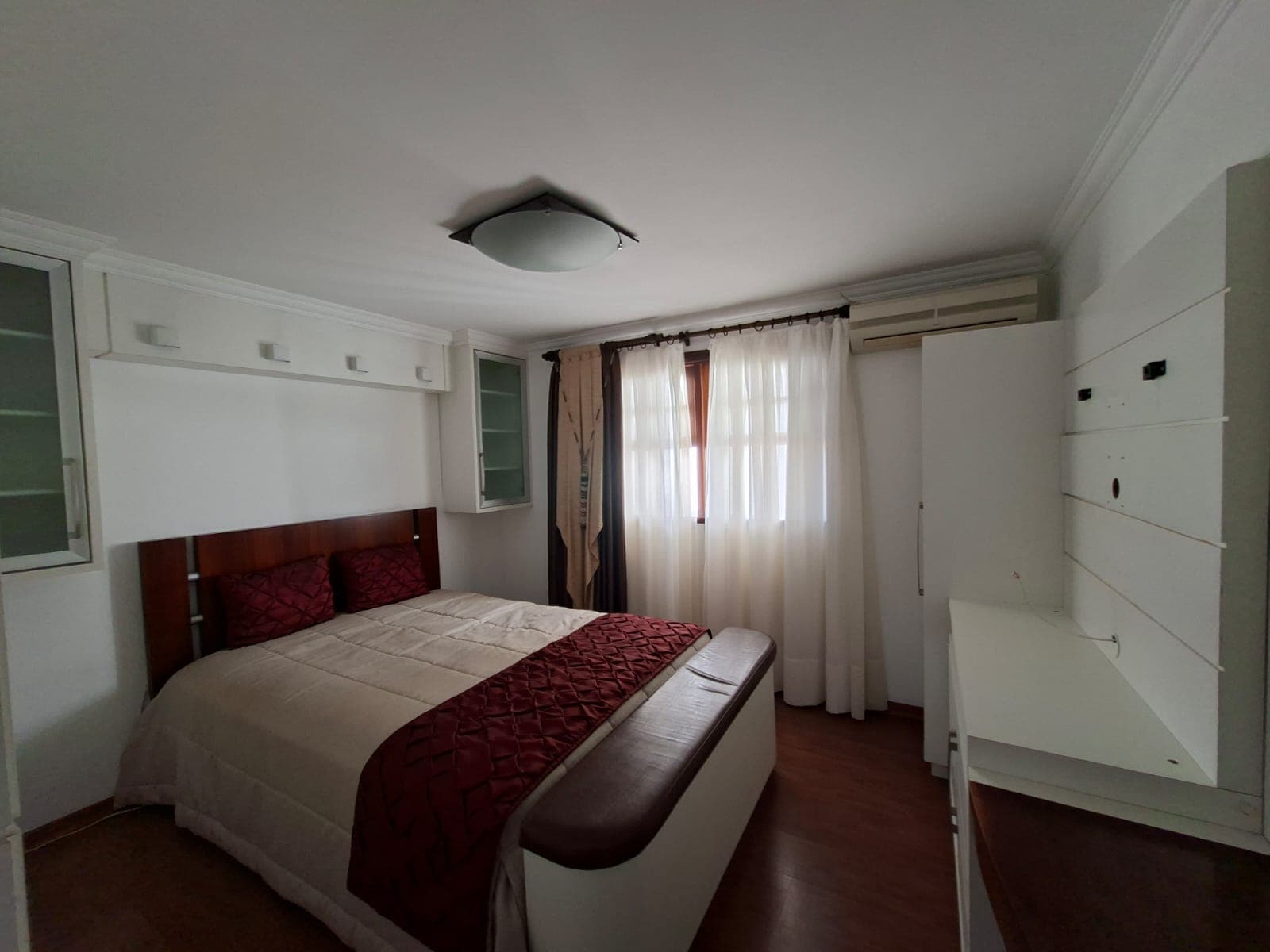 Residência em Santa Felicidade à venda com piscina em condomínio, 3 quartos.  — foto 33