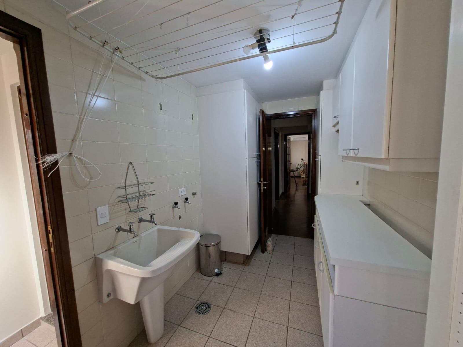 Residência em Santa Felicidade à venda com piscina em condomínio, 3 quartos.  — foto 34