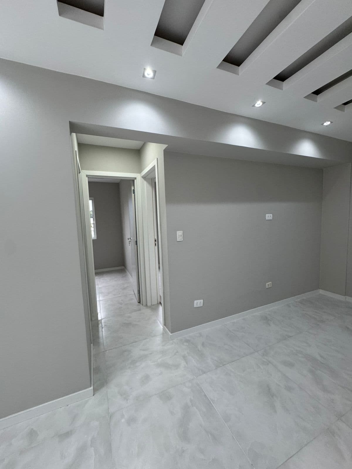 Apartamento Garden à venda, 02 quartos no Santa Cândida  — foto 5