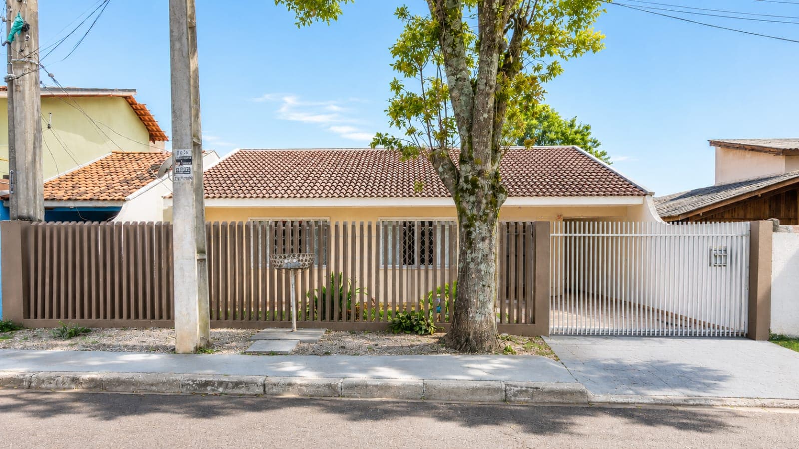 Residência Térrea à venda com 3 quartos no Uberaba — foto 1