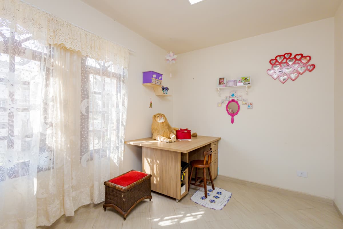 Sobrado de esquina em santa felicidade, o imóvel ideal para quem busca conforto, espaço e uma localização privilegiada. — foto 22