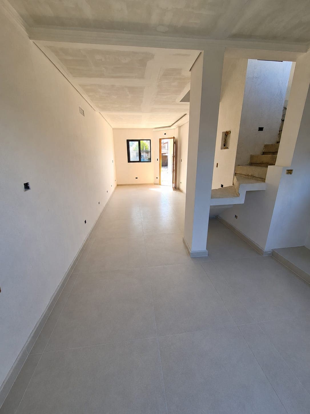 Sobrado, Semimobiliado de Frente para a Rua sem Saída, com 3 Quartos e Terraço Gourmet. — foto 5