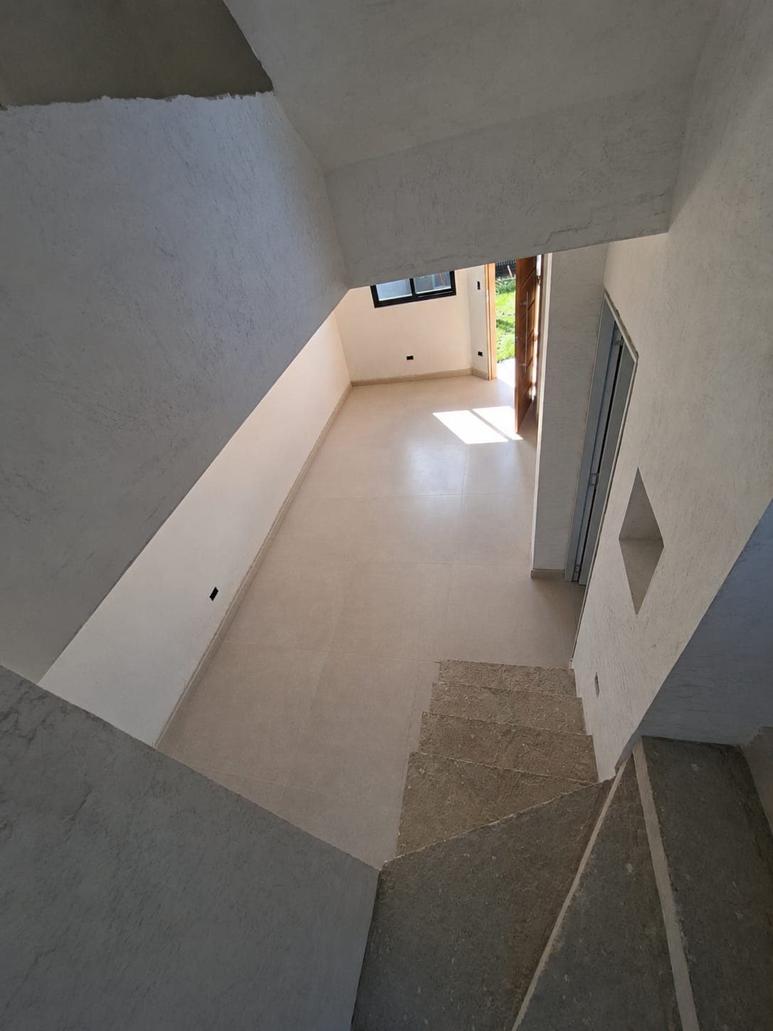 Sobrado, Semimobiliado de Frente para a Rua sem Saída, com 3 Quartos e Terraço Gourmet. — foto 10