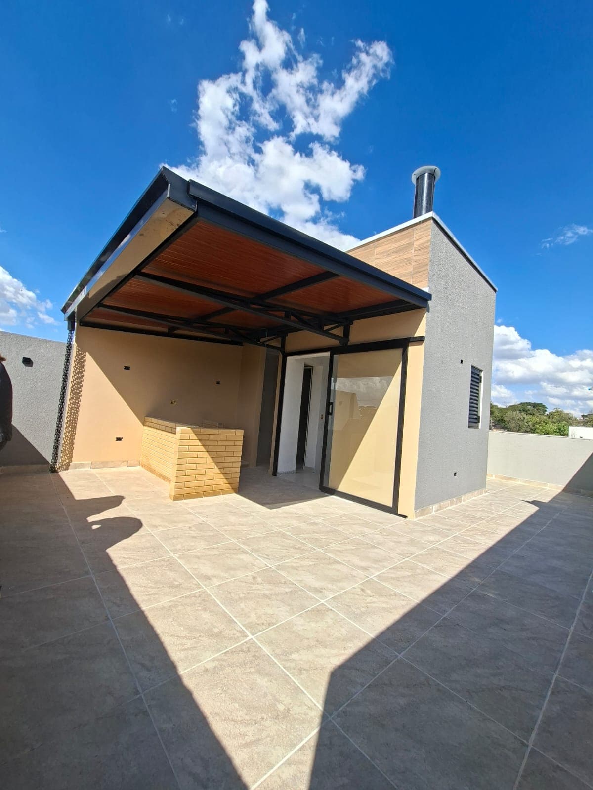 Sobrado, Semimobiliado de Frente para a Rua sem Saída, com 3 Quartos e Terraço Gourmet. — foto 18