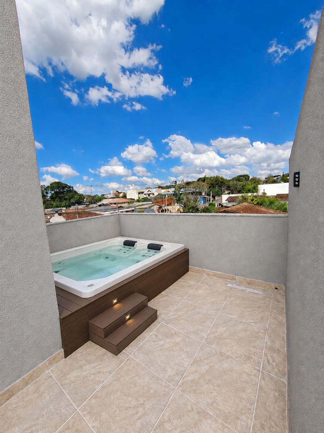 Sobrado, Semimobiliado de Frente para a Rua sem Saída, com 3 Quartos e Terraço Gourmet. — foto 21